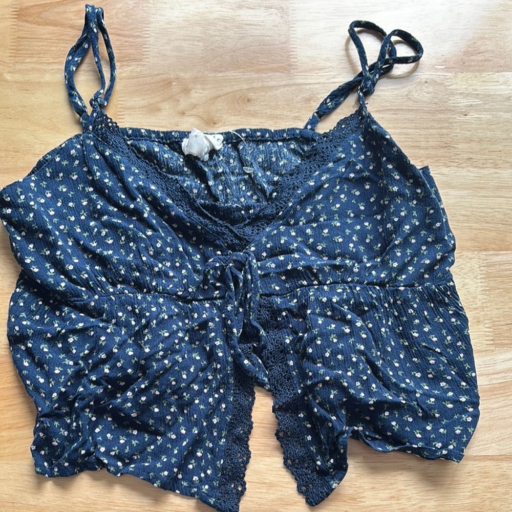 Aeropostale crop top